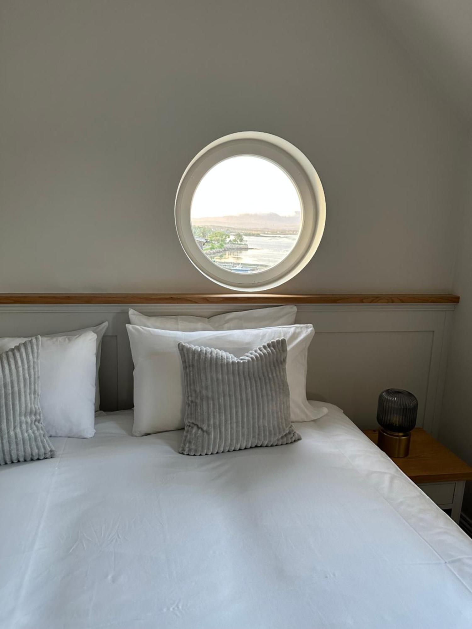 Eldon'S Bed & Breakfast Roundstone Exteriör bild