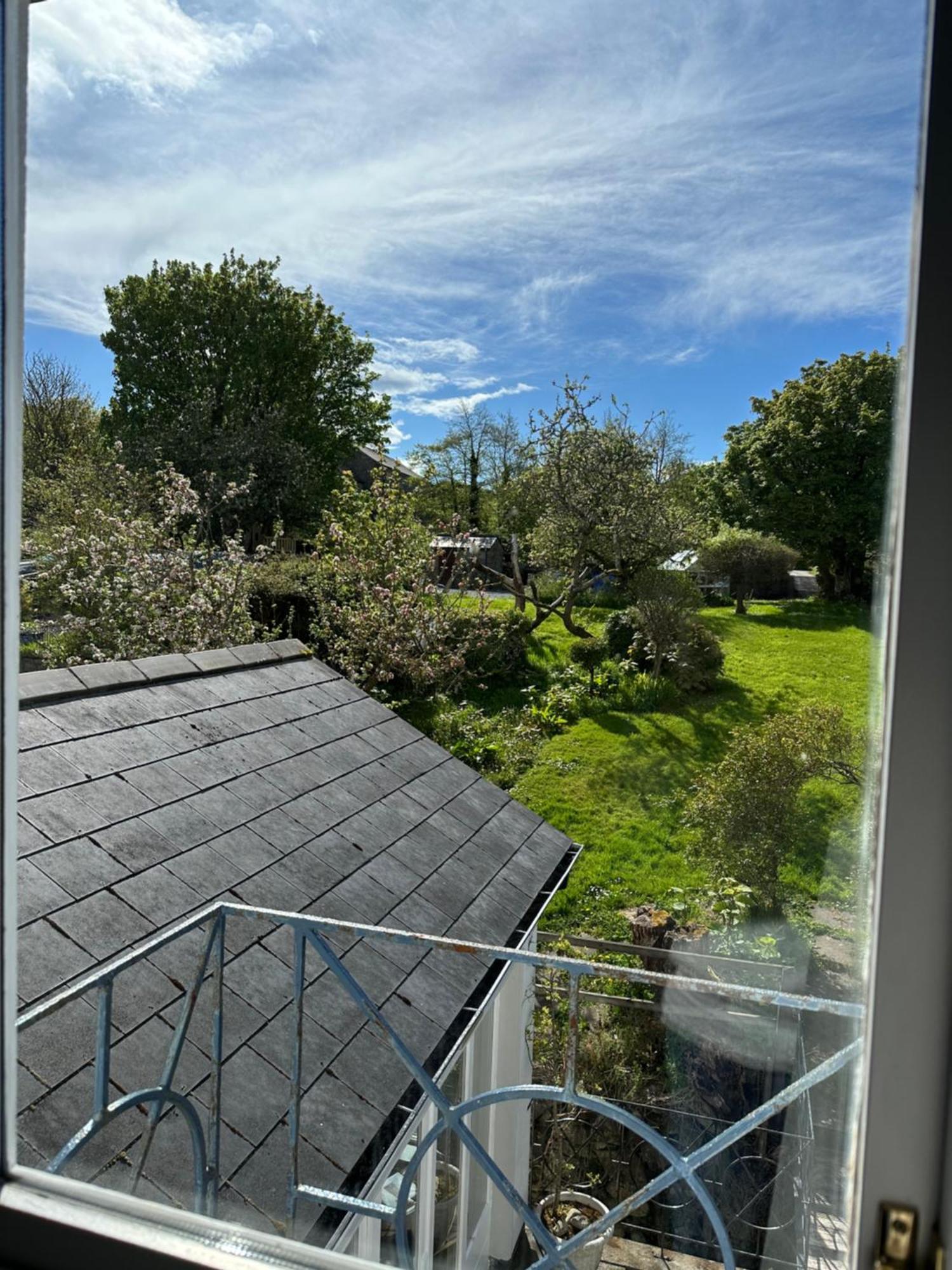 Eldon'S Bed & Breakfast Roundstone Exteriör bild